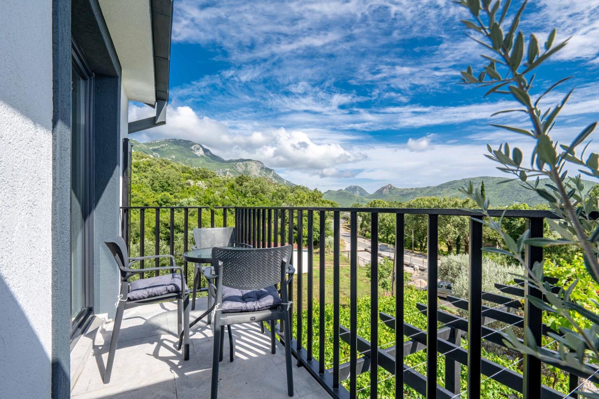 Sumice Inn Petrovac Εξωτερικό φωτογραφία